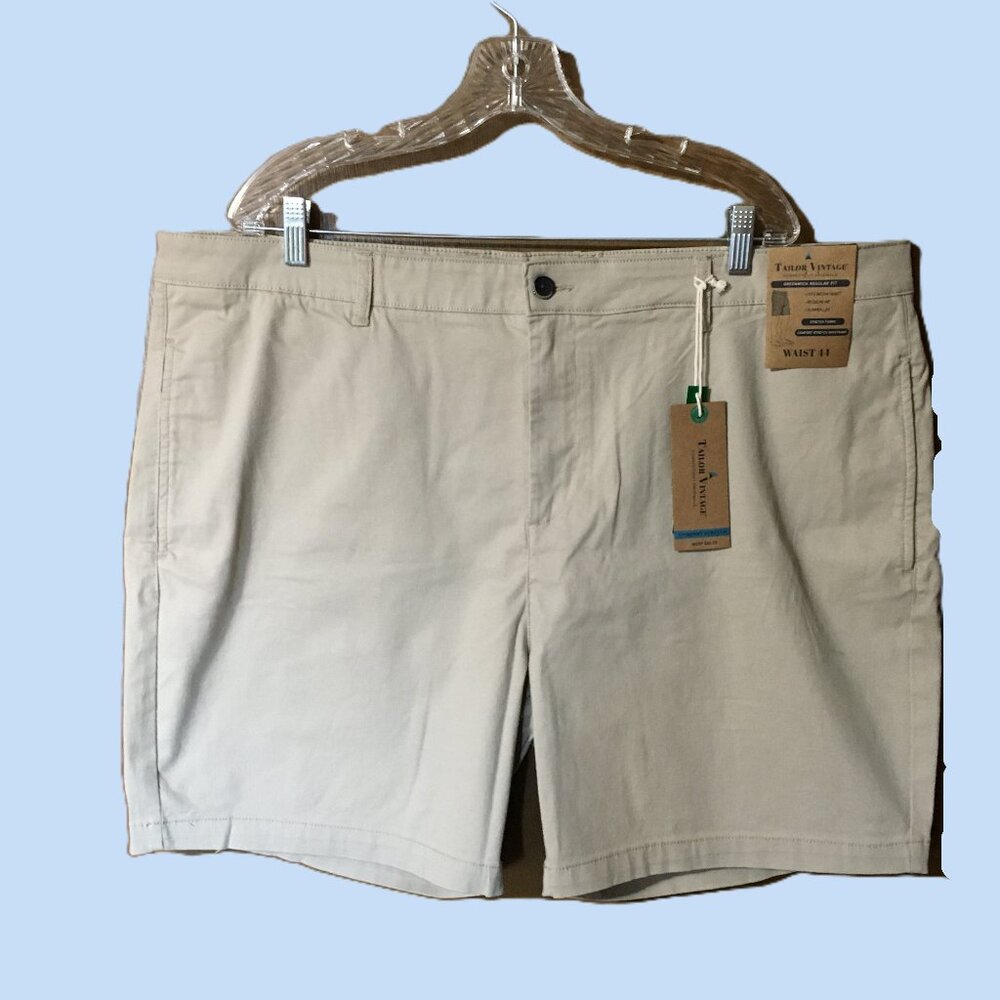 Tailor Vintage Men's Greenwich Shorts Slim Fit Summer Khaki Stretch Size 44- NWT